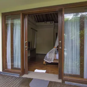 Ladera Resort